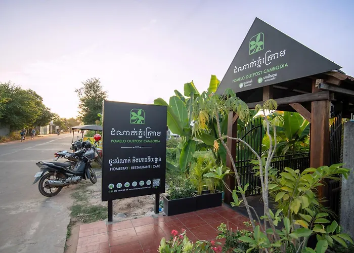Pomelo Travel Outpost Cambodia ដំណាក់ភ្នំក្រោម 招待所