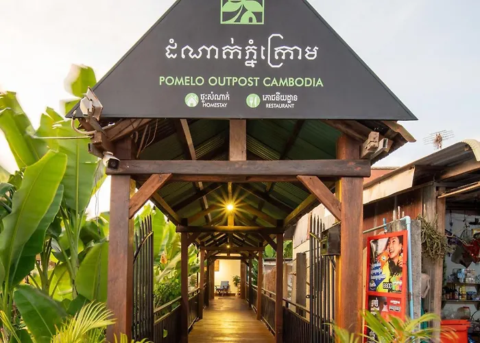 Pomelo Travel Outpost Cambodia ដំណាក់ភ្នំក្រោម 招待所