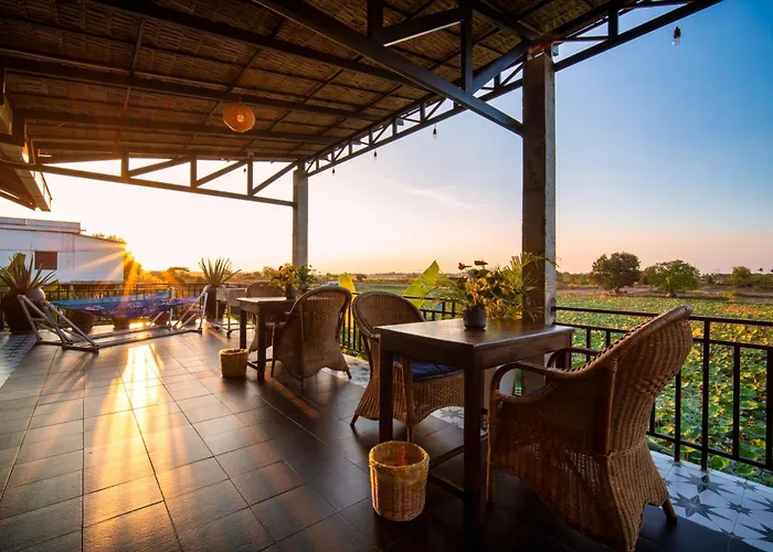 招待所 Pomelo Travel Outpost Cambodia ដំណាក់ភ្នំក្រោម 暹粒