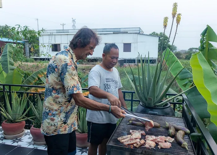 Pomelo Travel Outpost Cambodia ដំណាក់ភ្នំក្រោម Pensjonat 3*