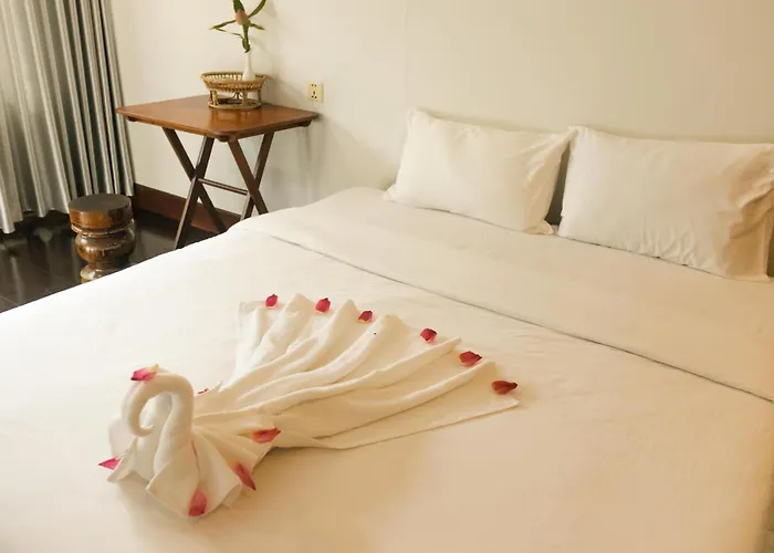 Pomelo Travel Outpost Cambodia ដំណាក់ភ្នំក្រោម 招待所 3*