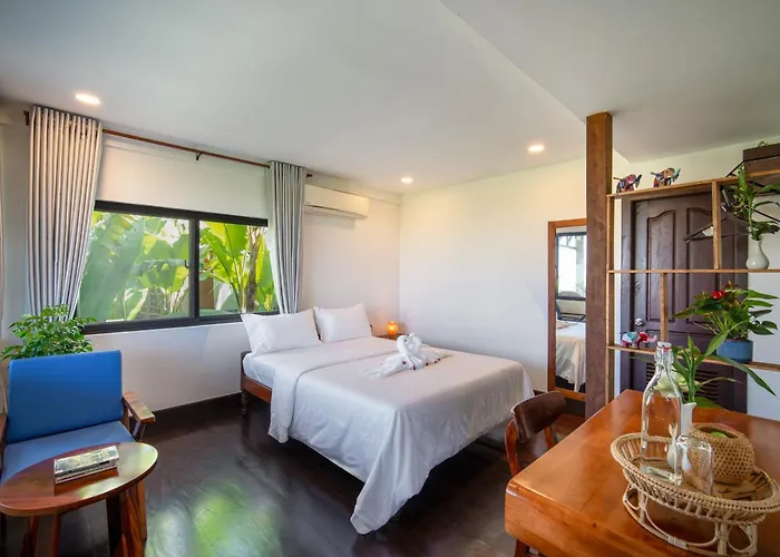 招待所 Pomelo Travel Outpost Cambodia ដំណាក់ភ្នំក្រោម 暹粒