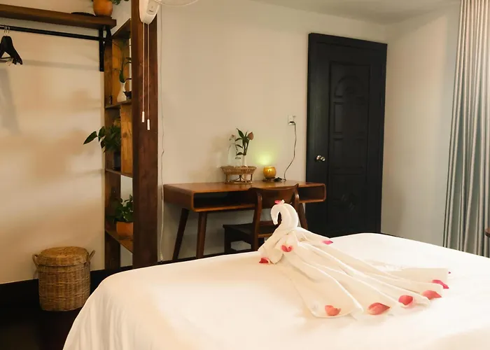 Pomelo Travel Outpost Cambodia ដំណាក់ភ្នំក្រោម 3*